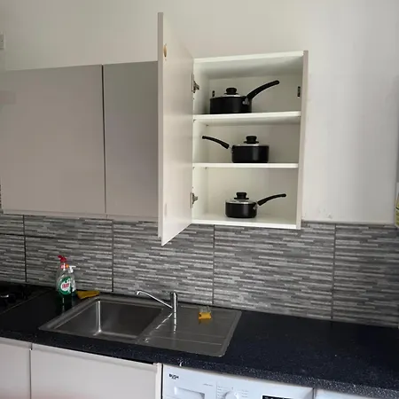 Relaxing Birkhall * Middlesbrough